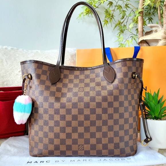 Louis Vuitton Handbags - Beautiful ❤ Authentic LV Neverfull MM Damier Ebene Tote Bag